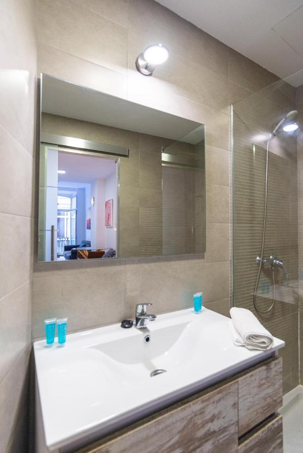 شقة Urbe10 Plaza De La Constucion Premium Loft مالقة المظهر الخارجي الصورة